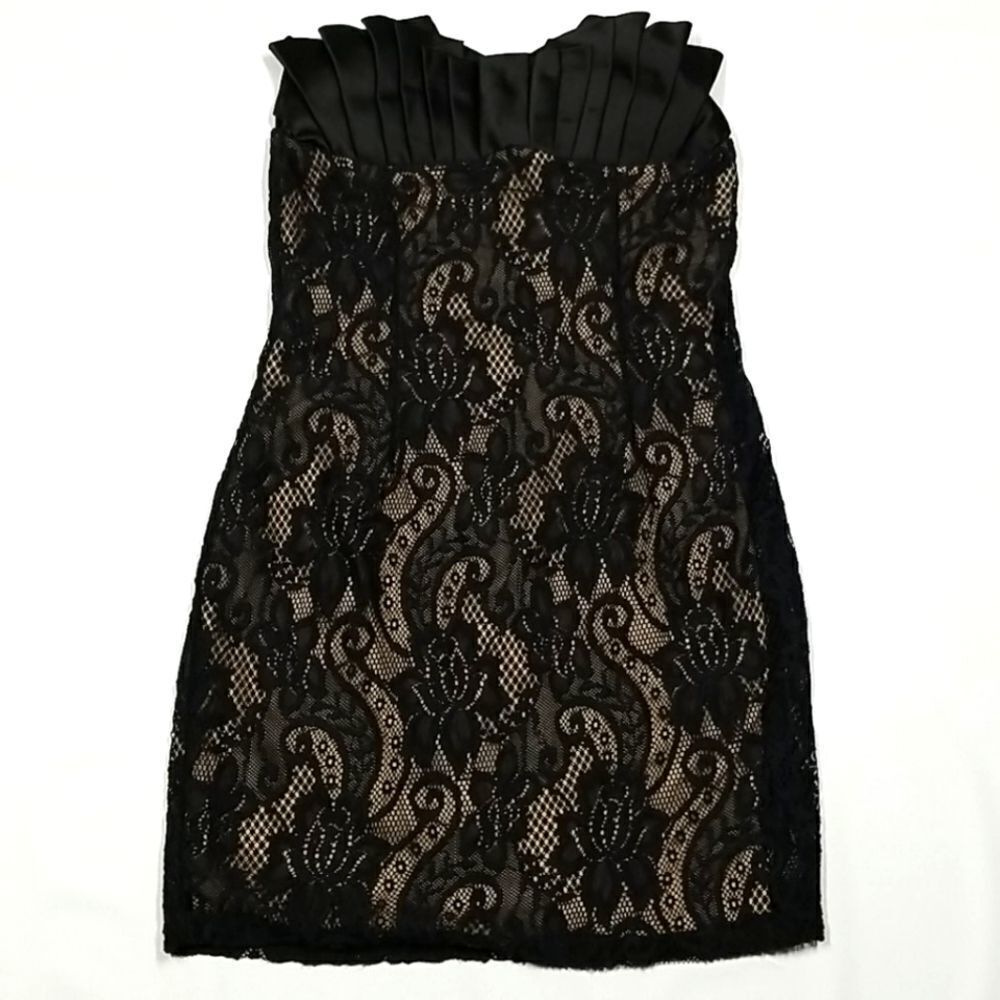 🎁5/$25 Sale Mystic Dress Women Medium Lace Patted Bra Rear Zipper Black Vintage